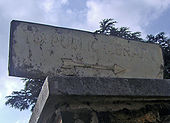 Old library sign Hampton - Coppermine - 22959.JPG