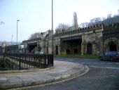 Railway viaduct west of Bath Spa Station - Geograph - 451103.jpg