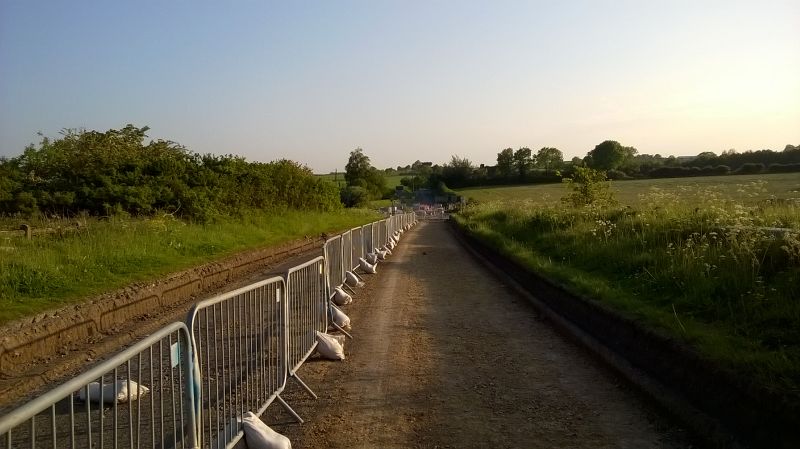 File:20160605-1934 - Tunstall Road between the old A1 and new motorway - 54.371829N 1.6369136W.jpg