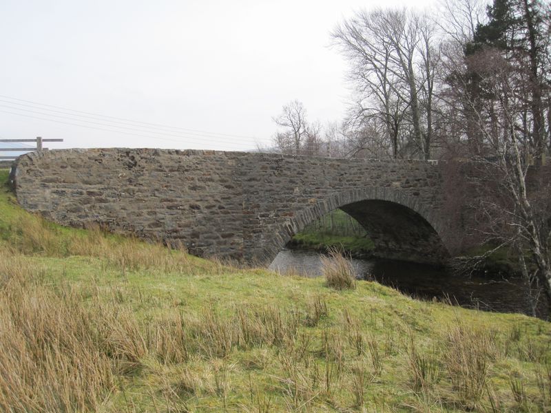 File:Ledgowan Bridge - old bridge.jpg