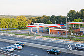 Rownhams Motorway Service Station (south side) - Geograph - 973425.jpg