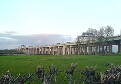 Thelwall Viaduct.jpg