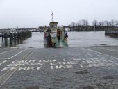 Renfrew Ferry - Geograph - 671085.jpg