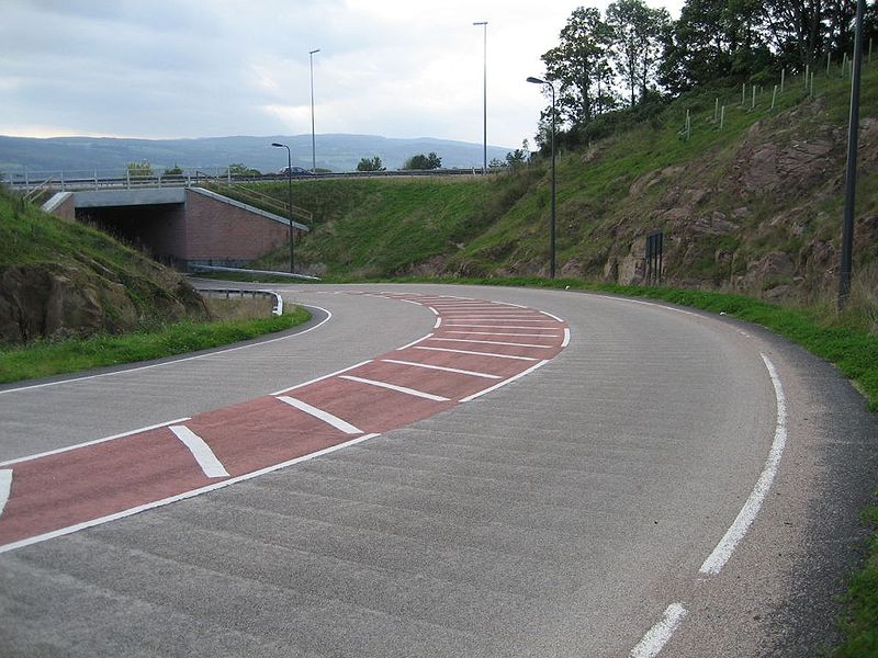 File:A9 North Kessock Junction - Coppermine - 8539.jpg