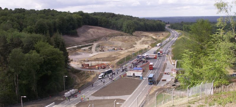 File:Buses on the A3.jpg