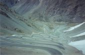 Chile-Argentine Border (Andes - 2500m) - Coppermine - 23341.jpg