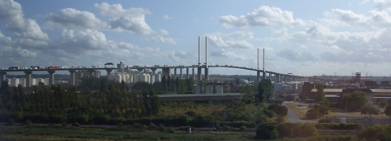 File:A282 Dartford Crossing (QE2 Bridge) - Coppermine - 23099.jpg