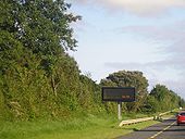 N25 southbound just after terminus of N11. VMS just displaying the time. - Coppermine - 19670.JPG