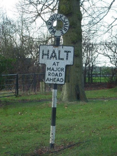 File:Coton House pre-Worboys sign.jpg