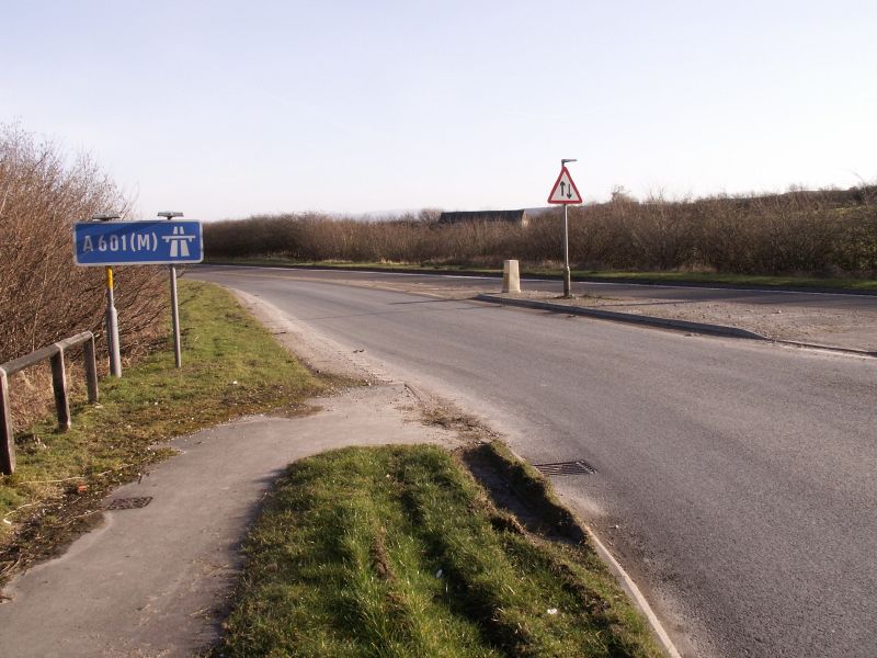 File:Start of the A601(M).jpg